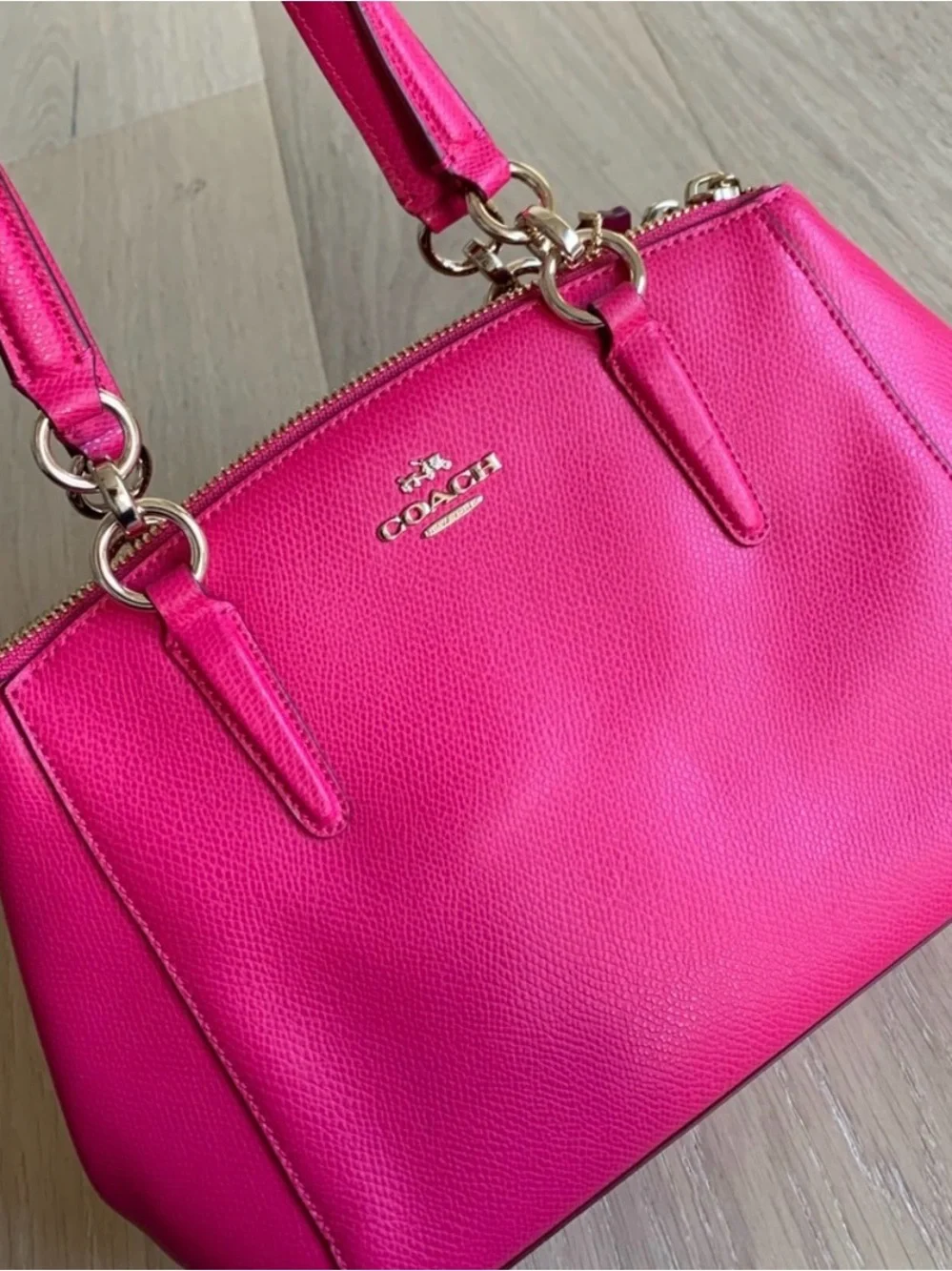 Perfect like new Coach Mini Christie leather bag Pink/Ruby gold hardware